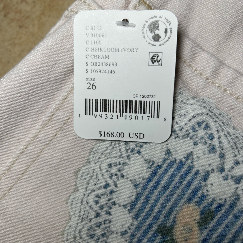 NWT🌷We The Free Illusion Printed Straight Leg Jeans - Size 28 - Picture 16 of 16